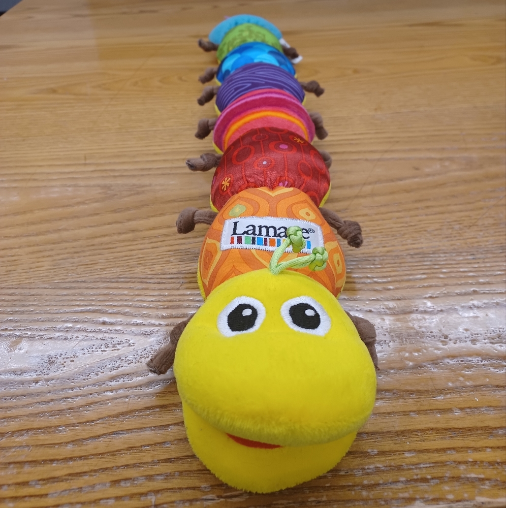✓Tomy 24" Lamaze fun Caterpillar Jingle Squeak Rattle Baby Toy Stuffed Plush - Picture 2 of 12